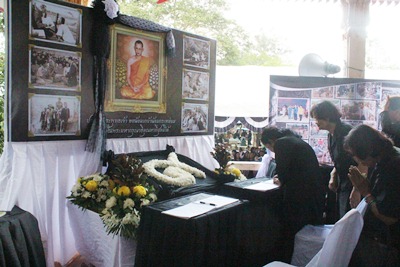กิจกรรมถวายความอาลัยและถวายพระราชกุศลแด่พระบาทสมเด็จพระปรมินทรมหาภูมิพลอดุลยเดชฯ ณ โสภณประชาราม เมื่อวันอาทิตย์ที่ 20 พ.ย 2559