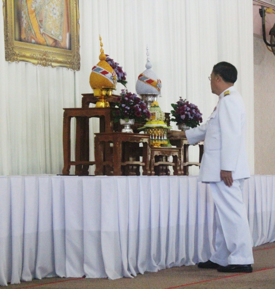 พิธีลงนามถวายพระพรชัยมงคล,พิธีถวายเครื่องราชสักการะและจุดเทียนถวายพระพรชัยมงคล 3 มิถุนายน 2562