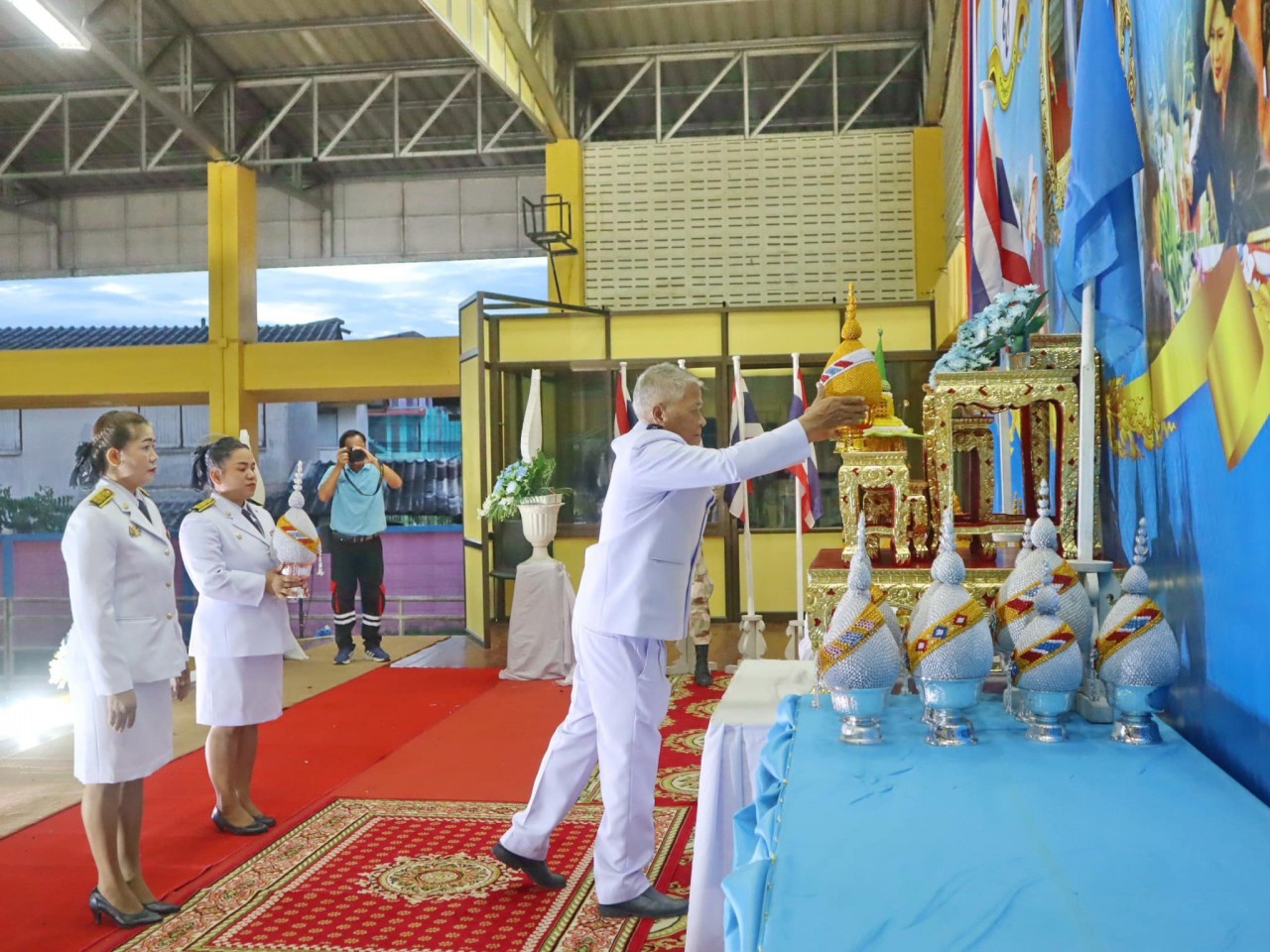 พิธีวางพานพุ่มเฉลิมพระเกียรติ และพิธีจุดเทียนถวายพระพรชัยมงคล สมเด็จพระนางเจ้าสิริกิติ์ พระบรมราชินีนาถ พระบรมราชชนนีพันปีหลวง 12 สิงหาคม 2566